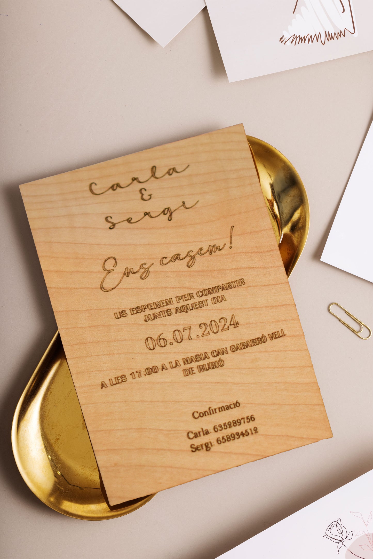 Invitación de boda madera