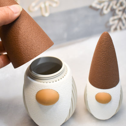 Gnomo mágico - adorno navideño con compartimento