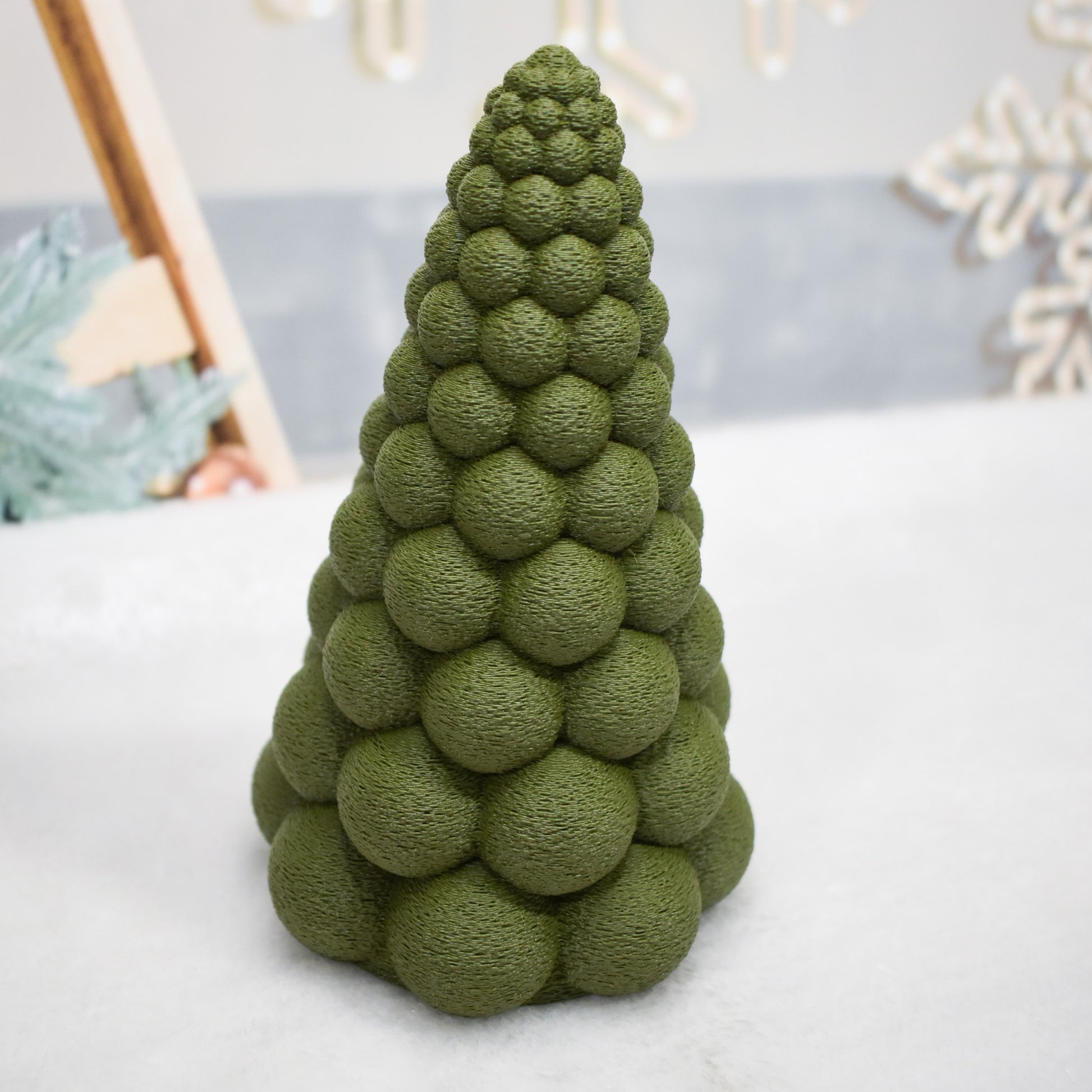 Árbol de Navidad moderno Bubble impreso en 3D en color verde oscuro